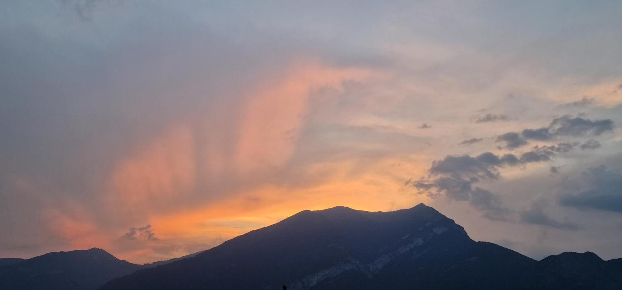 Appartamento Casa Noemi Bellagio Esterno foto